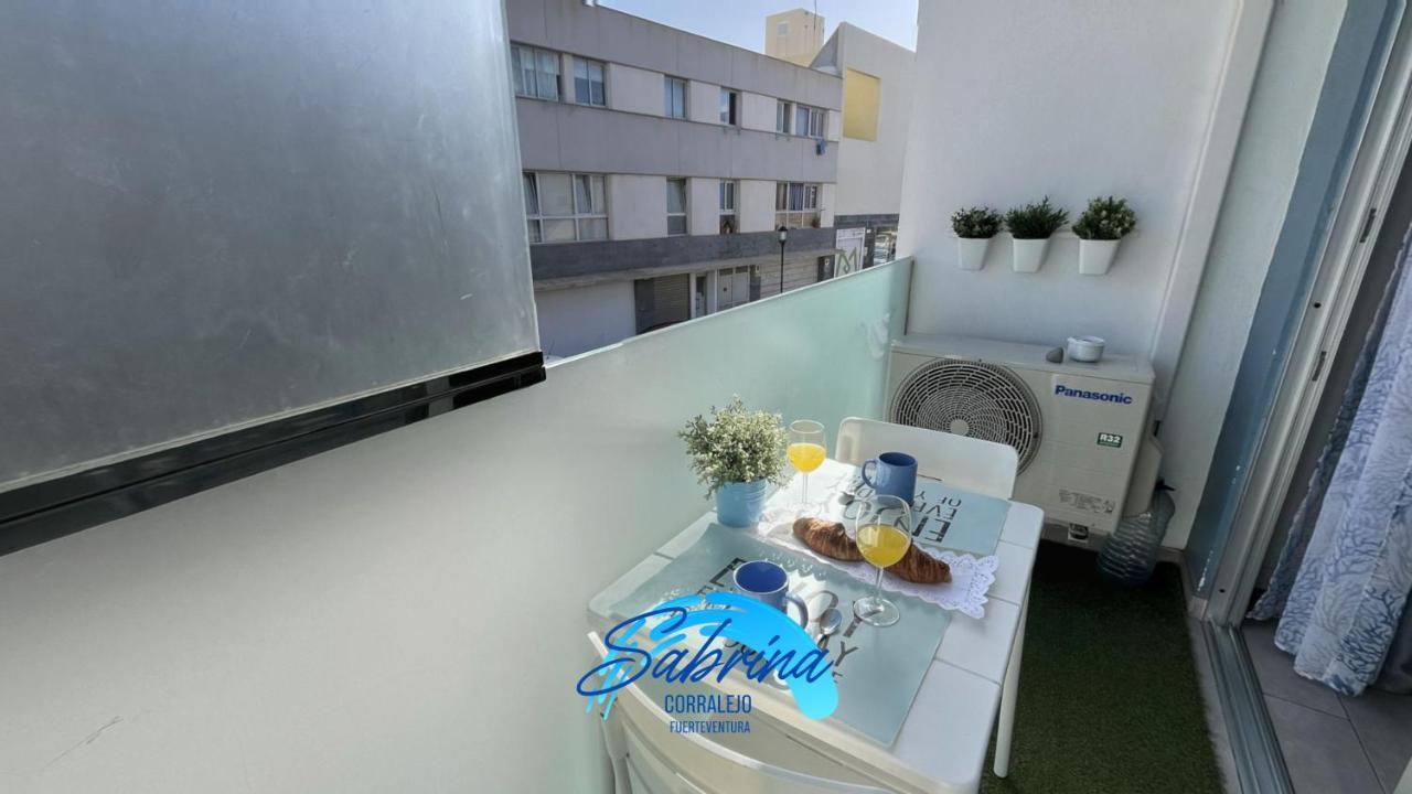 Grazioso Al Bristol Sunset Vista Appartement Corralejo
